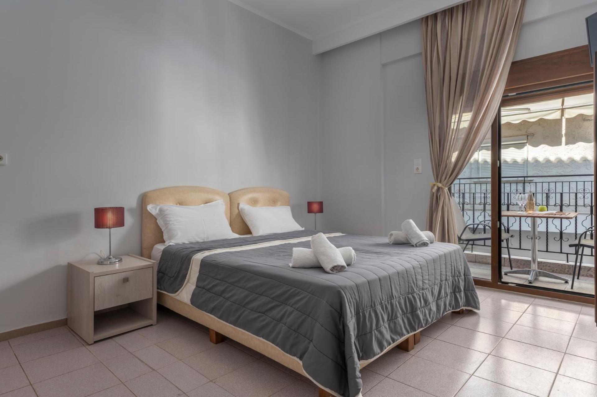 Adonis Hotel Pefkochori Zimmer foto